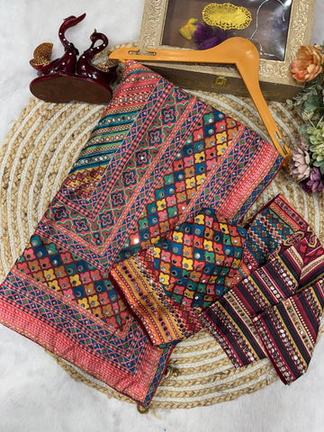New Trending Soft Chinnon With Beautiful Print Saree